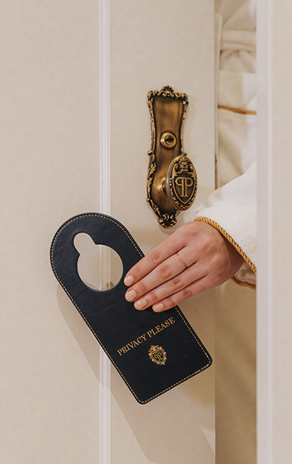 Wake up to breakfast included with our cozy Bed and Breakfast offer